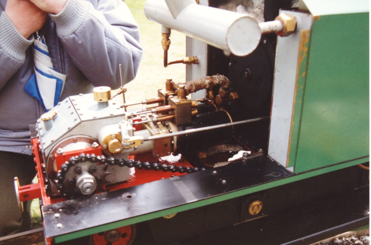 Uniflow engine2 1992